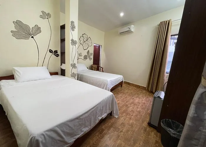 Nha Nghi Ngoc Ha Hotel *